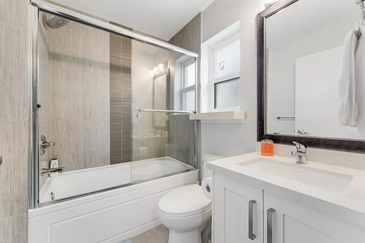 Bedroom 3 Photo of 7380 Ontario Street, Vancouver, BC