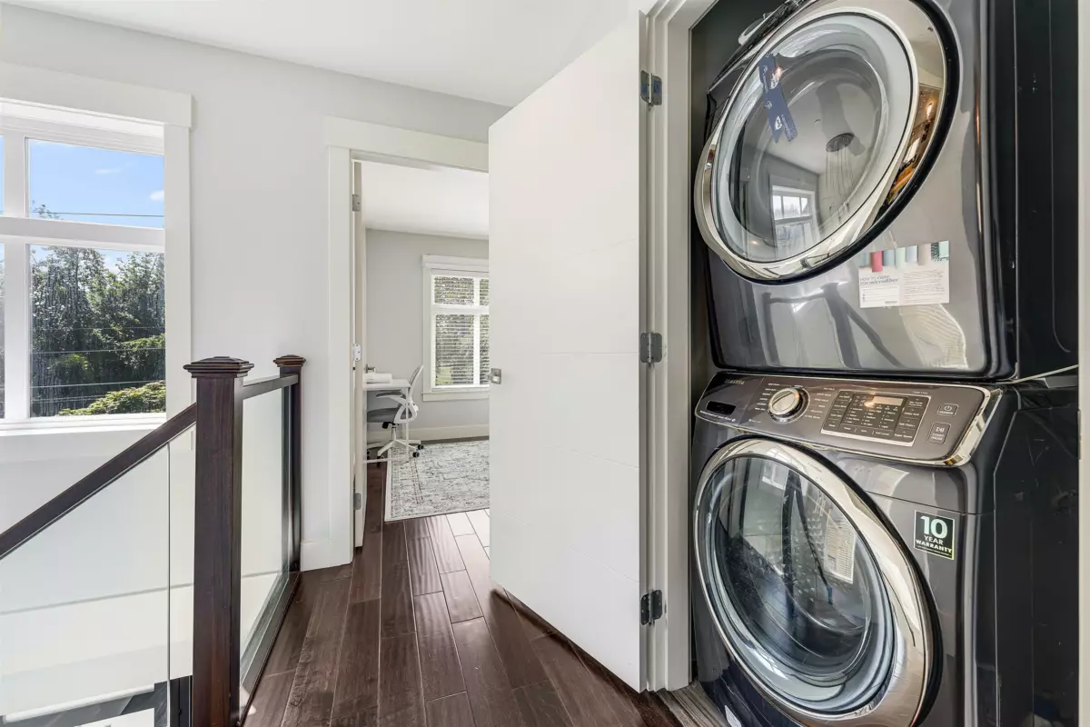 Walk-In Closet Photo of 7380 Ontario Street, Vancouver, BC