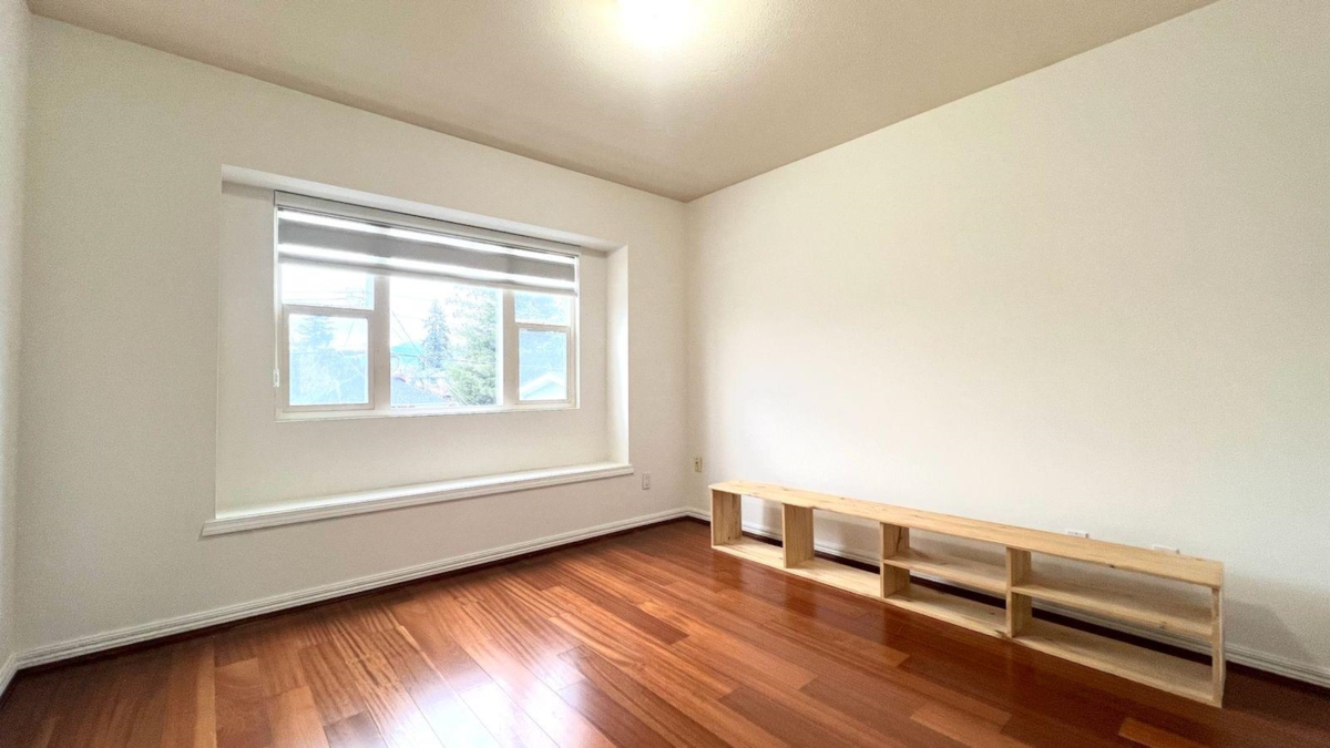Bedroom 2 Photo of 2813 W 21st Avenue, Vancouver, BC