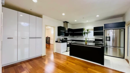 Kitchen Photo of 2813 W 21st Avenue, Vancouver, BC