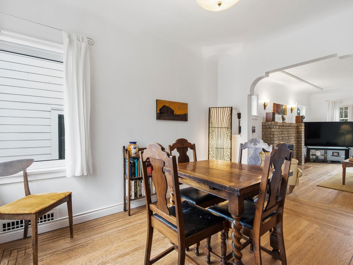 Kitchen Photo of 3039 Grant Street, Vancouver, BC