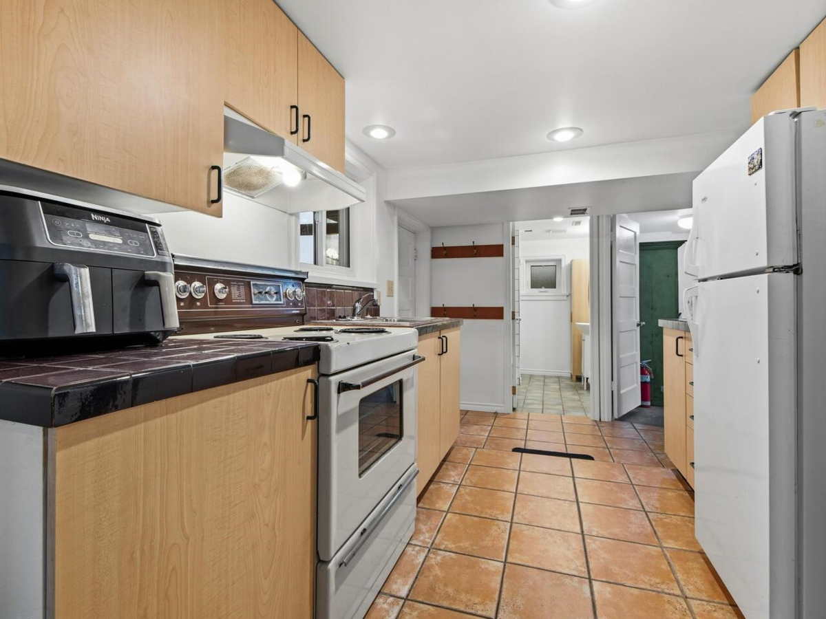 Loft / Bonus Room Photo of 3039 Grant Street, Vancouver, BC