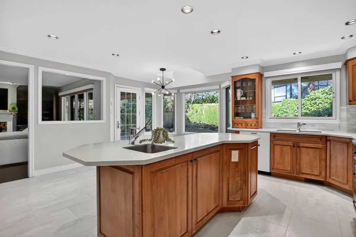 Breakfast Nook Photo of 5551 Floyd Avenue, Richmond, BC