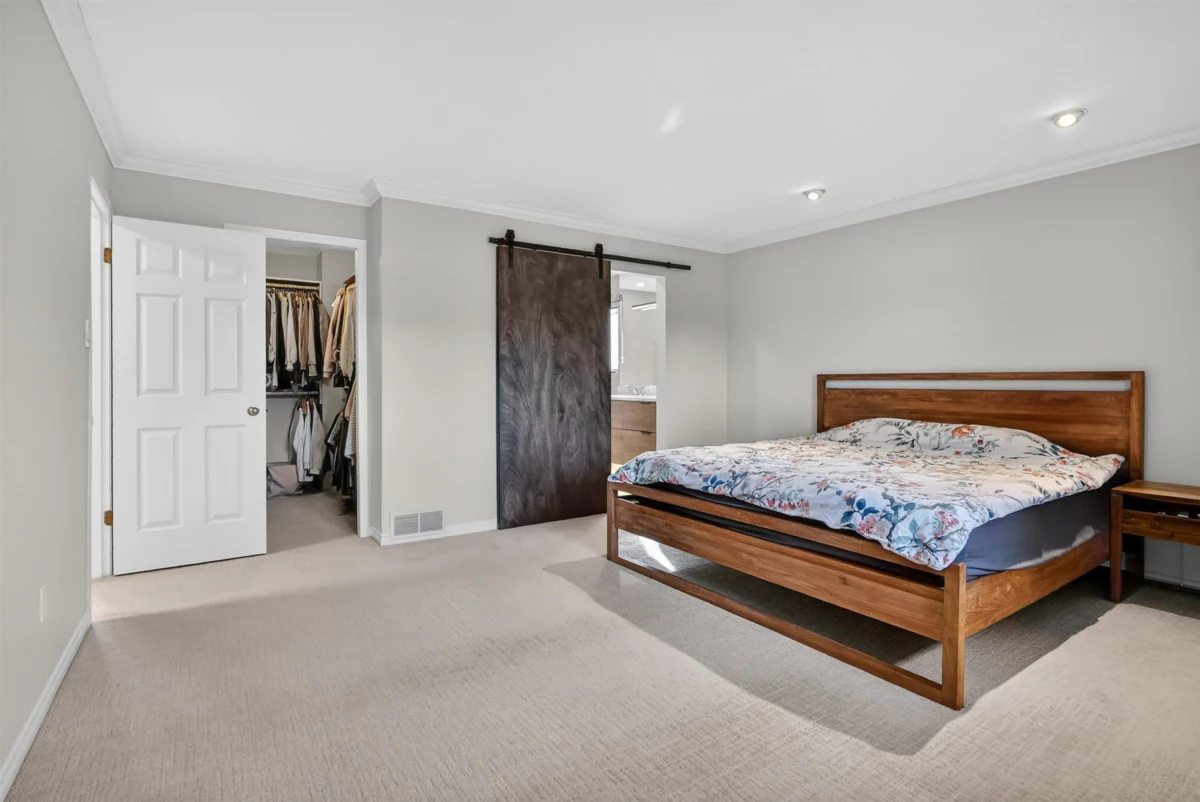 Mudroom Photo of 5551 Floyd Avenue, Richmond, BC