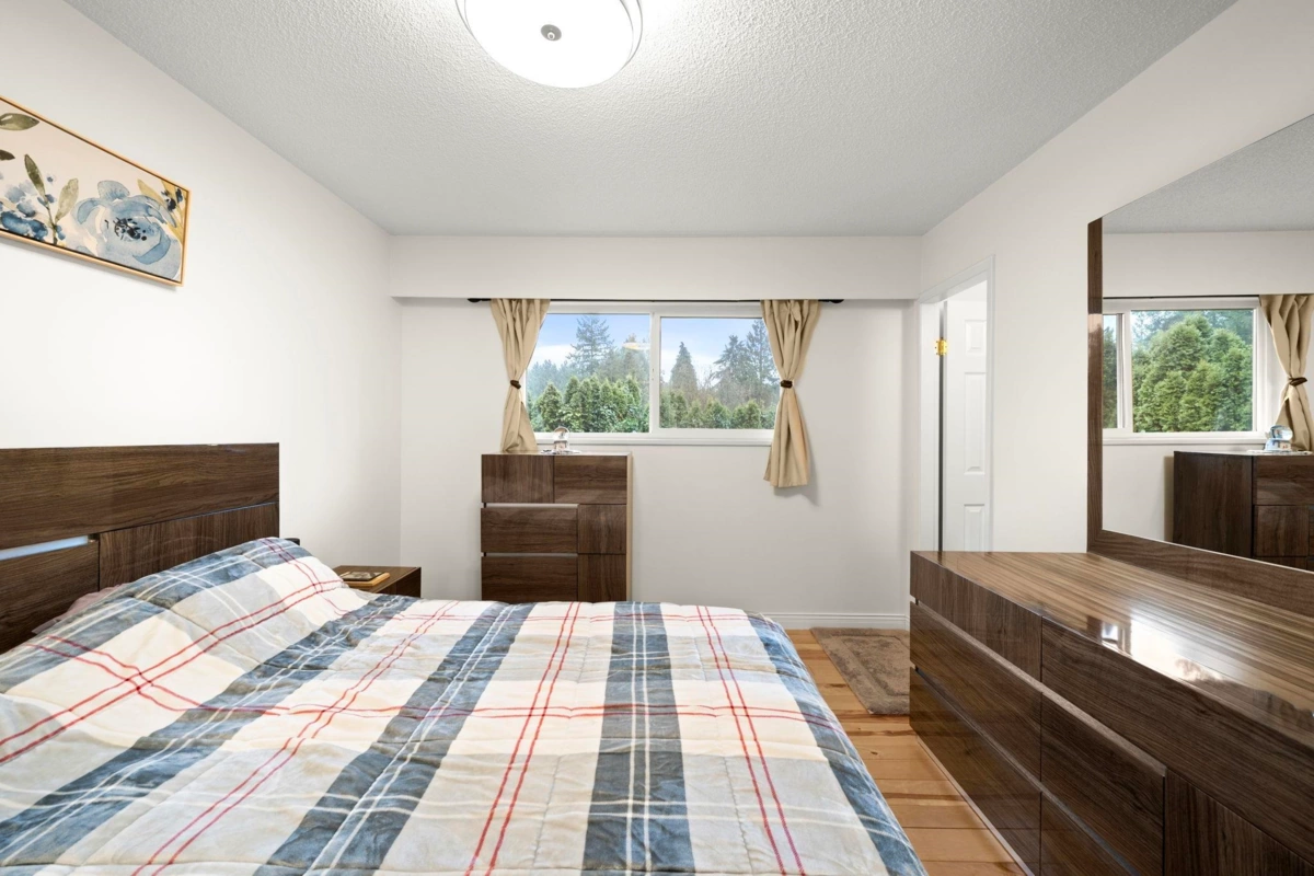 Bedroom 4 Photo of 2622 Shaftsbury Avenue, Port Coquitlam, BC