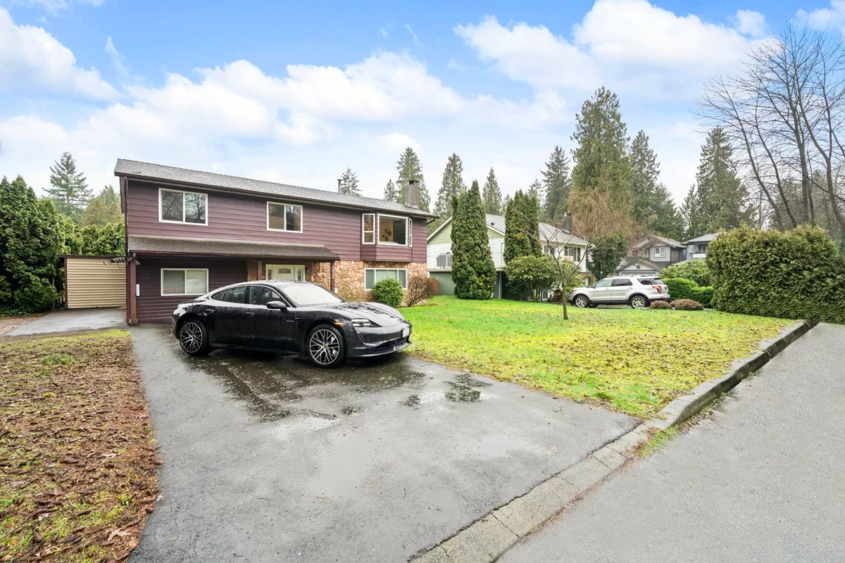 Exterior Rear Photo of 2622 Shaftsbury Avenue, Port Coquitlam, BC
