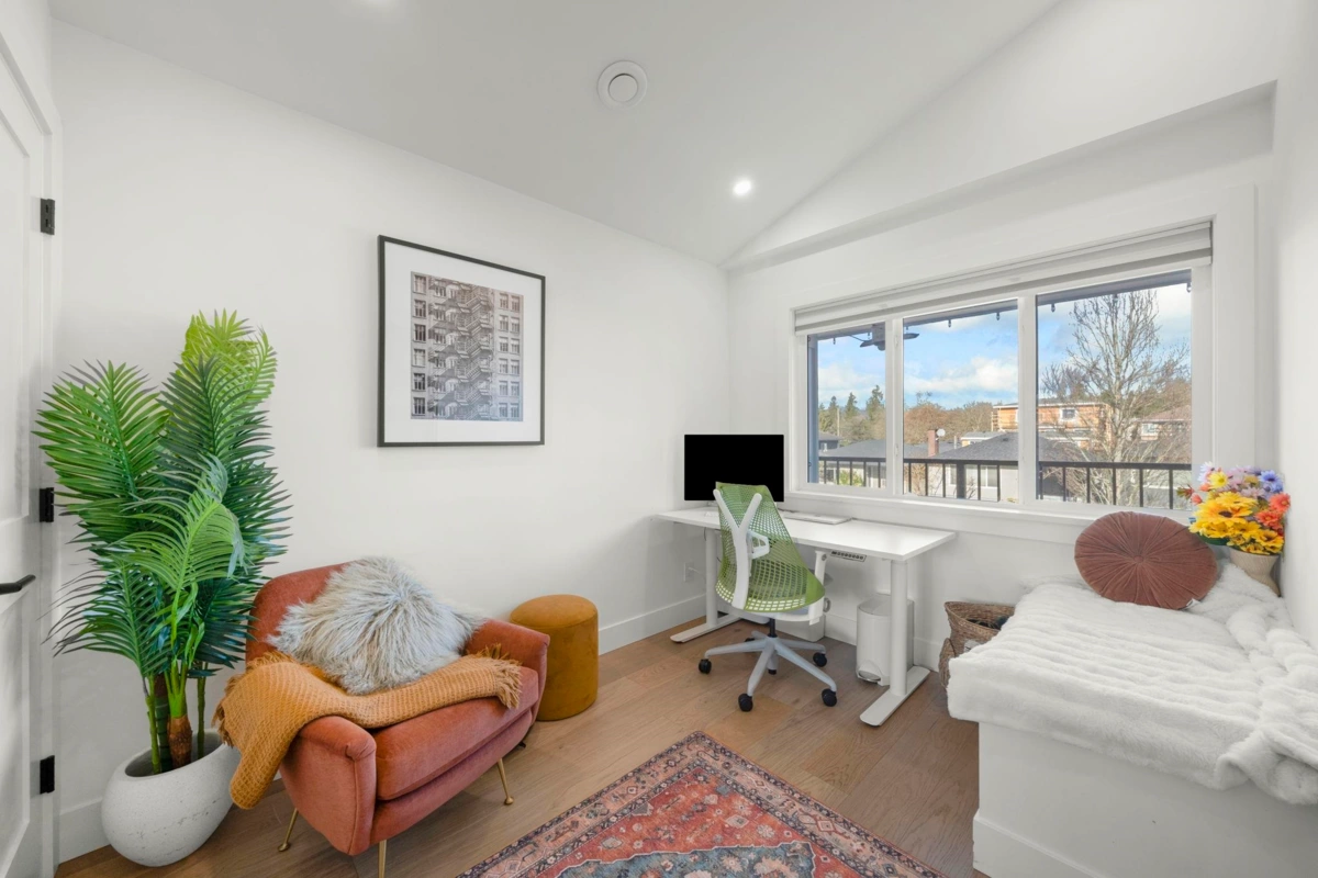 Basement Recreation Room Photo of 4740 Albert Street, Burnaby, BC