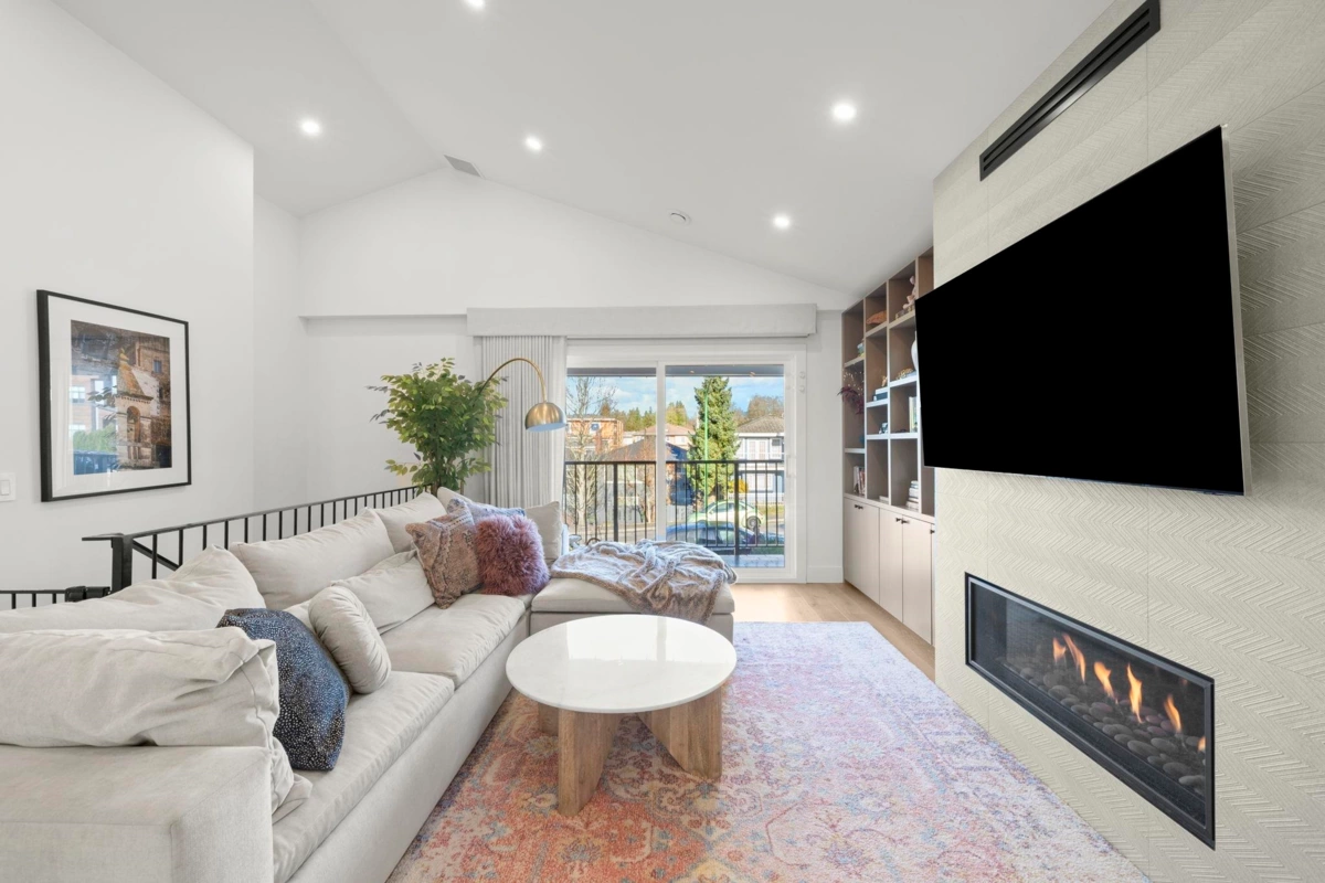 Dining Area Photo of 4740 Albert Street, Burnaby, BC