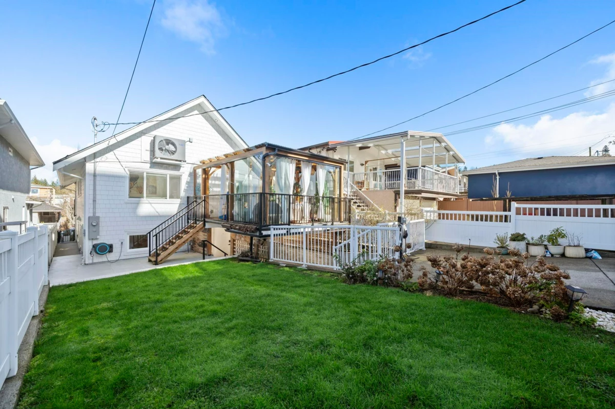 Hot Tub / Spa Photo of 4740 Albert Street, Burnaby, BC