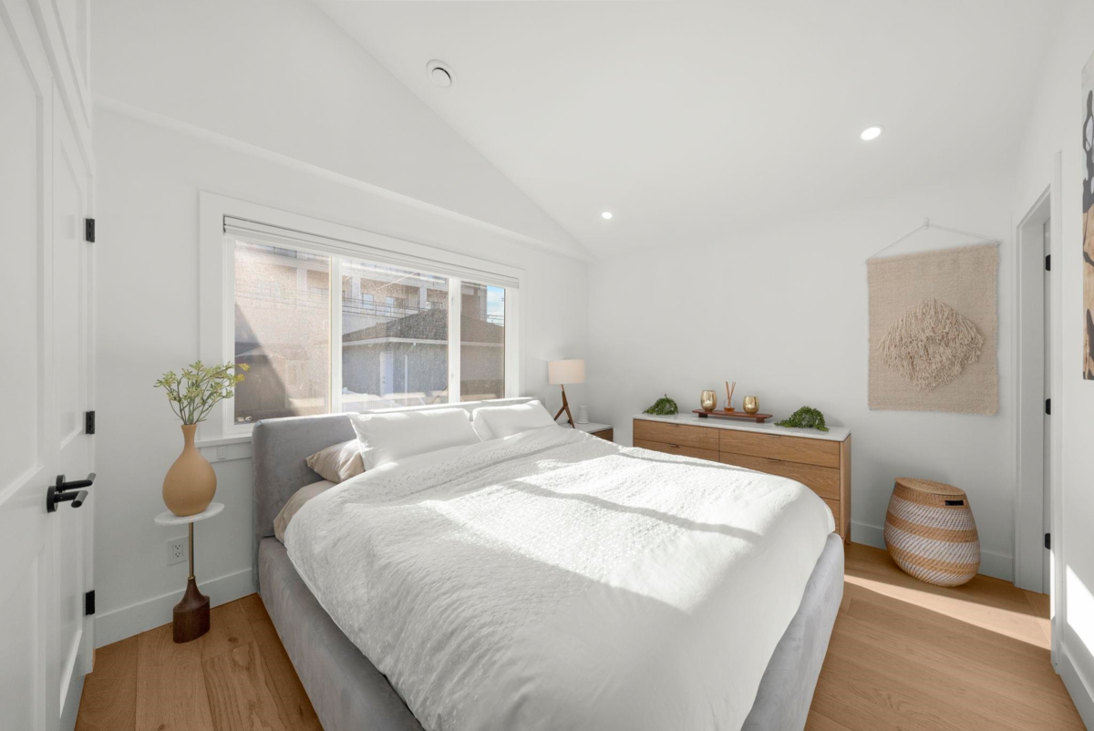 Powder Room Photo of 4740 Albert Street, Burnaby, BC