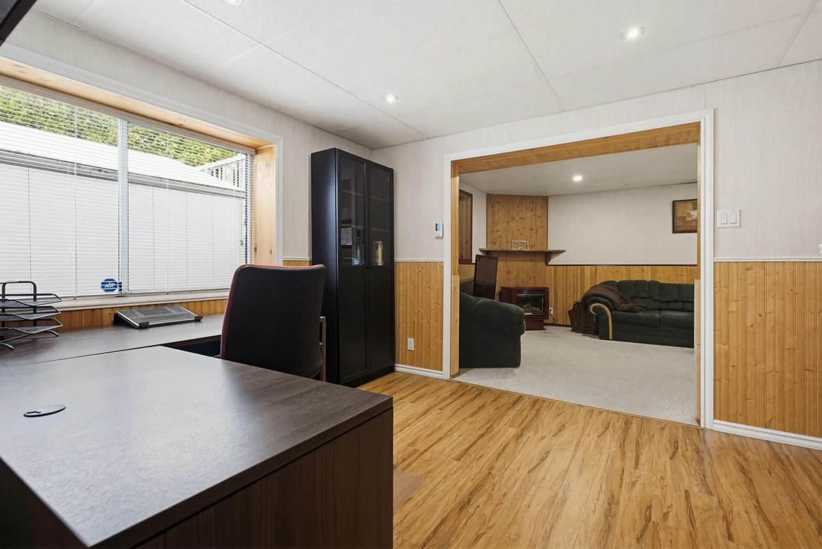 Bedroom 2 Photo of 33275 Cherry Avenue, Mission, BC