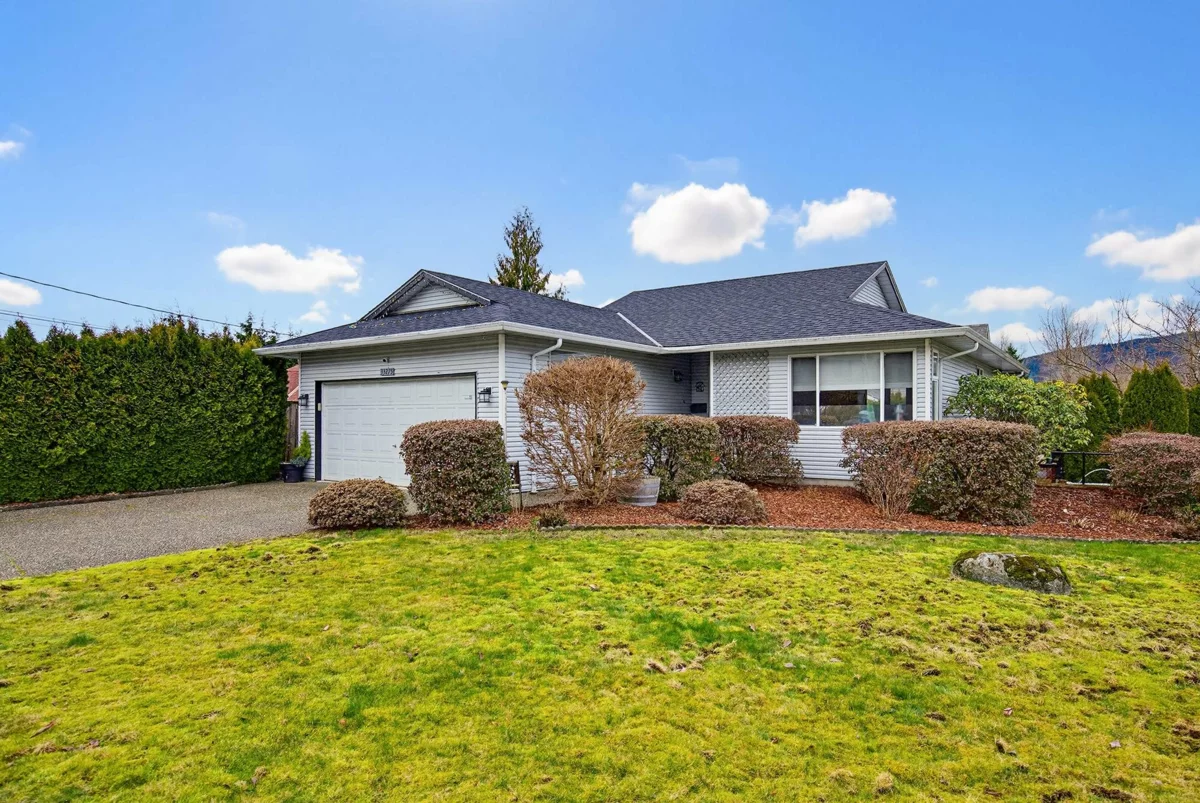 Fitness Center Photo Near 33275 Cherry Avenue, Mission, BC