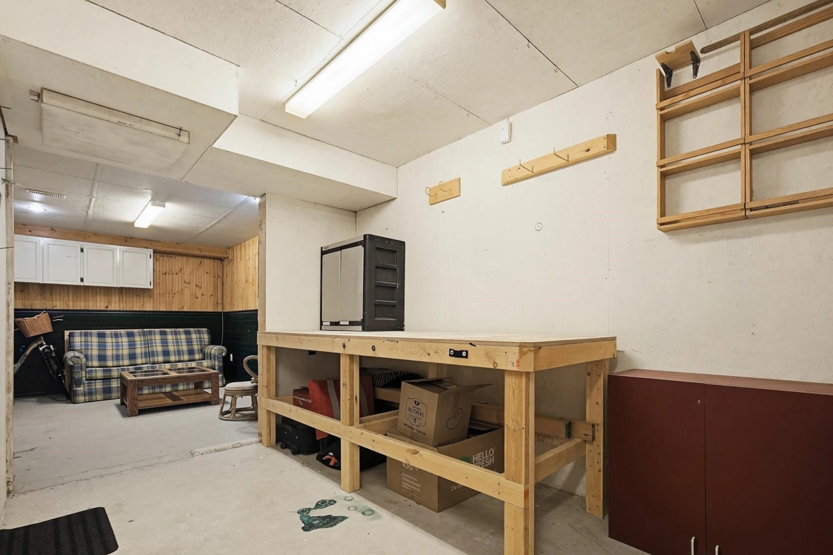 Laundry Room Photo of 33275 Cherry Avenue, Mission, BC