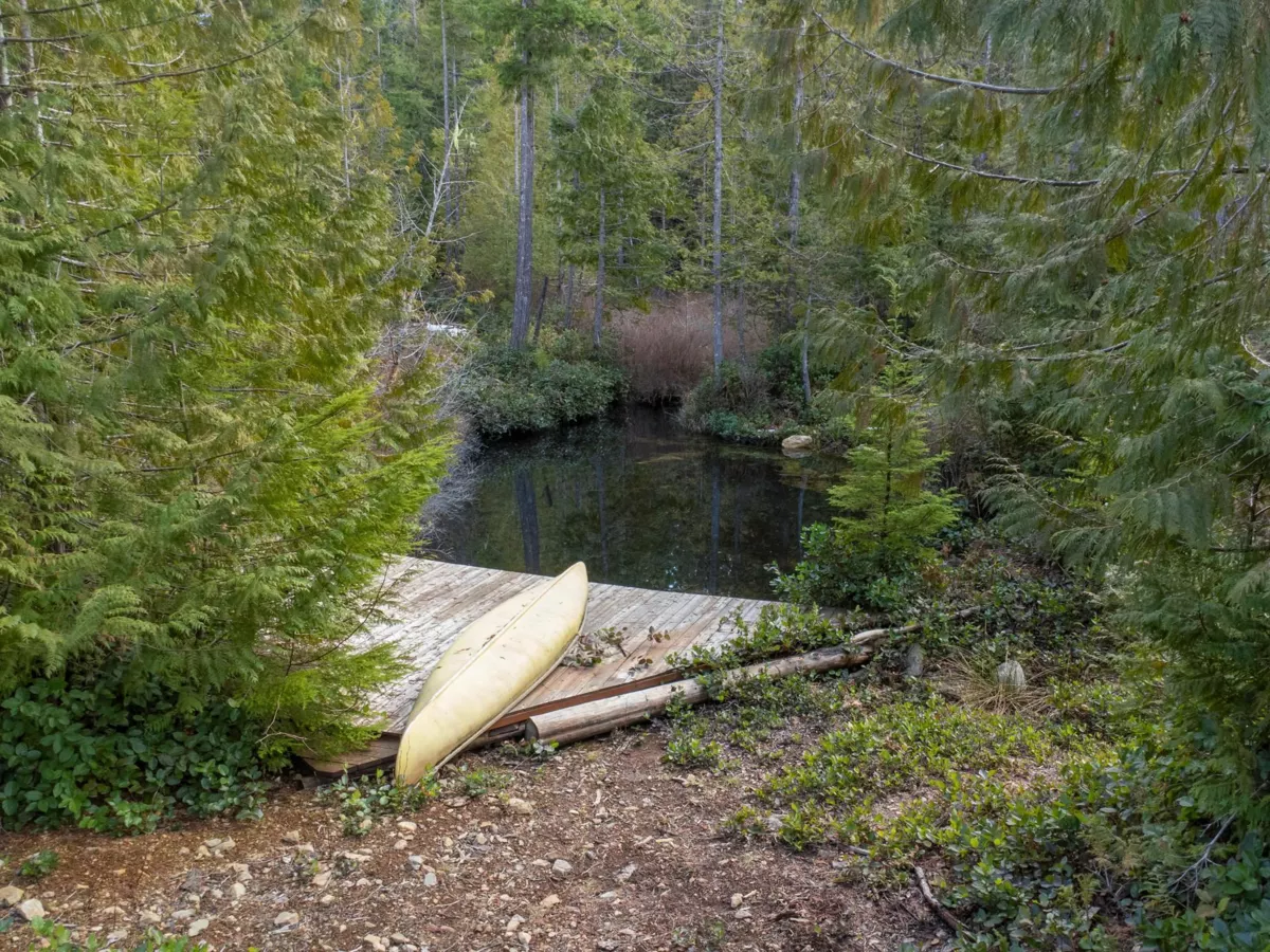 Hot Tub / Spa Photo of 9305 Stephens Way, Halfmoon Bay, BC