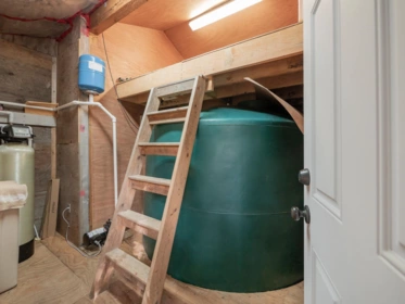 Mudroom Photo of 9305 Stephens Way, Halfmoon Bay, BC