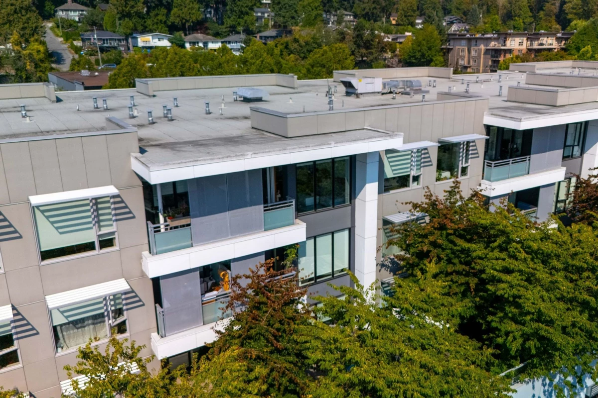Swimming Pool Photo of 404 1061 Marine Drive, North Vancouver, BC