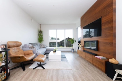 Pantry Photo of 404 1061 Marine Drive, North Vancouver, BC