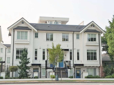 922 W 49th Avenue, Vancouver, BC, Kerrisdale — 1 bed apartment/condo for sale