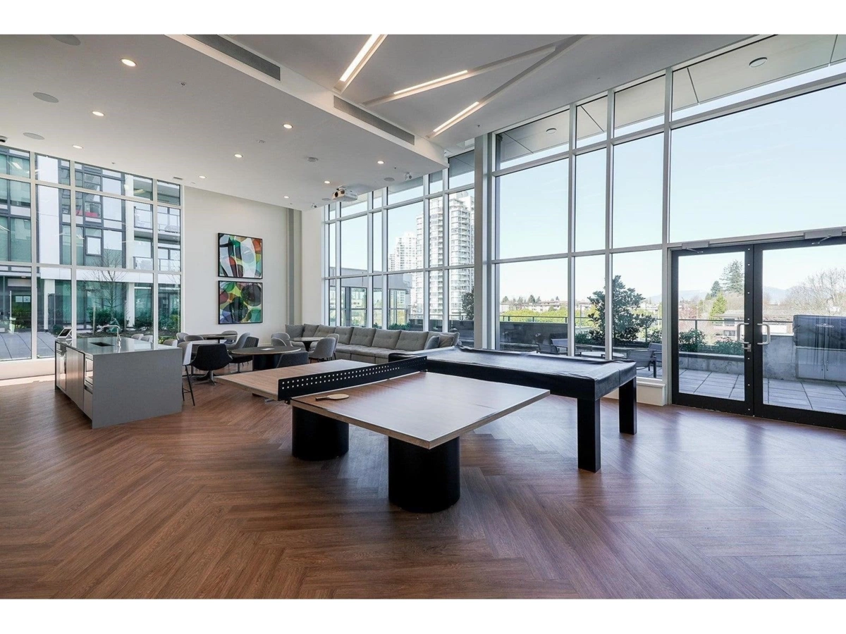 Dining Area Photo of 2405 7358 Edmonds Street, Burnaby, BC