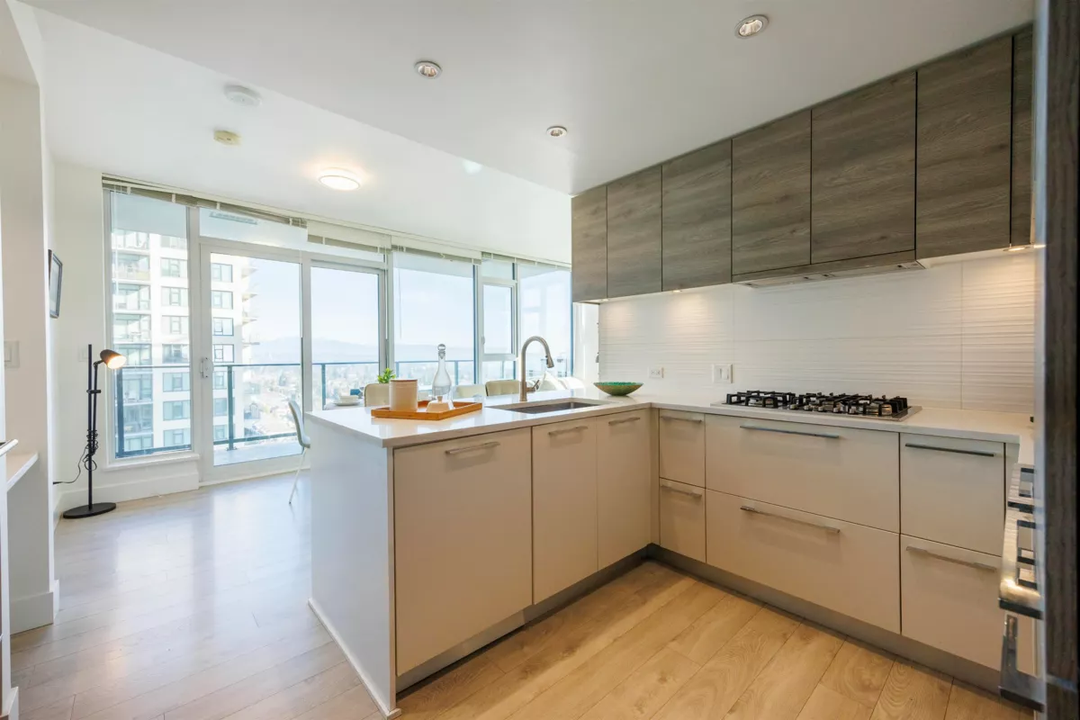 Primary Bathroom Photo of 2405 7358 Edmonds Street, Burnaby, BC