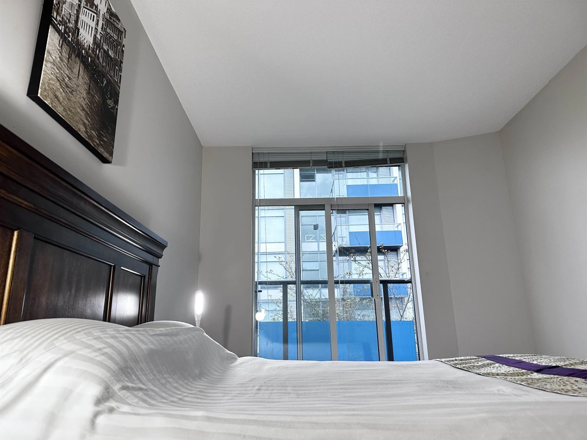 Living Room Photo of 232 1777 W 7th Avenue, Vancouver, BC