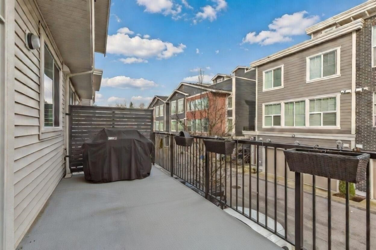 Backyard Photo of 46 8371 202b Street, Langley, BC