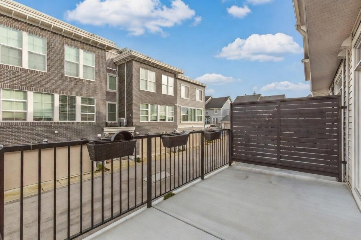 Outdoor Deck Photo of 46 8371 202b Street, Langley, BC