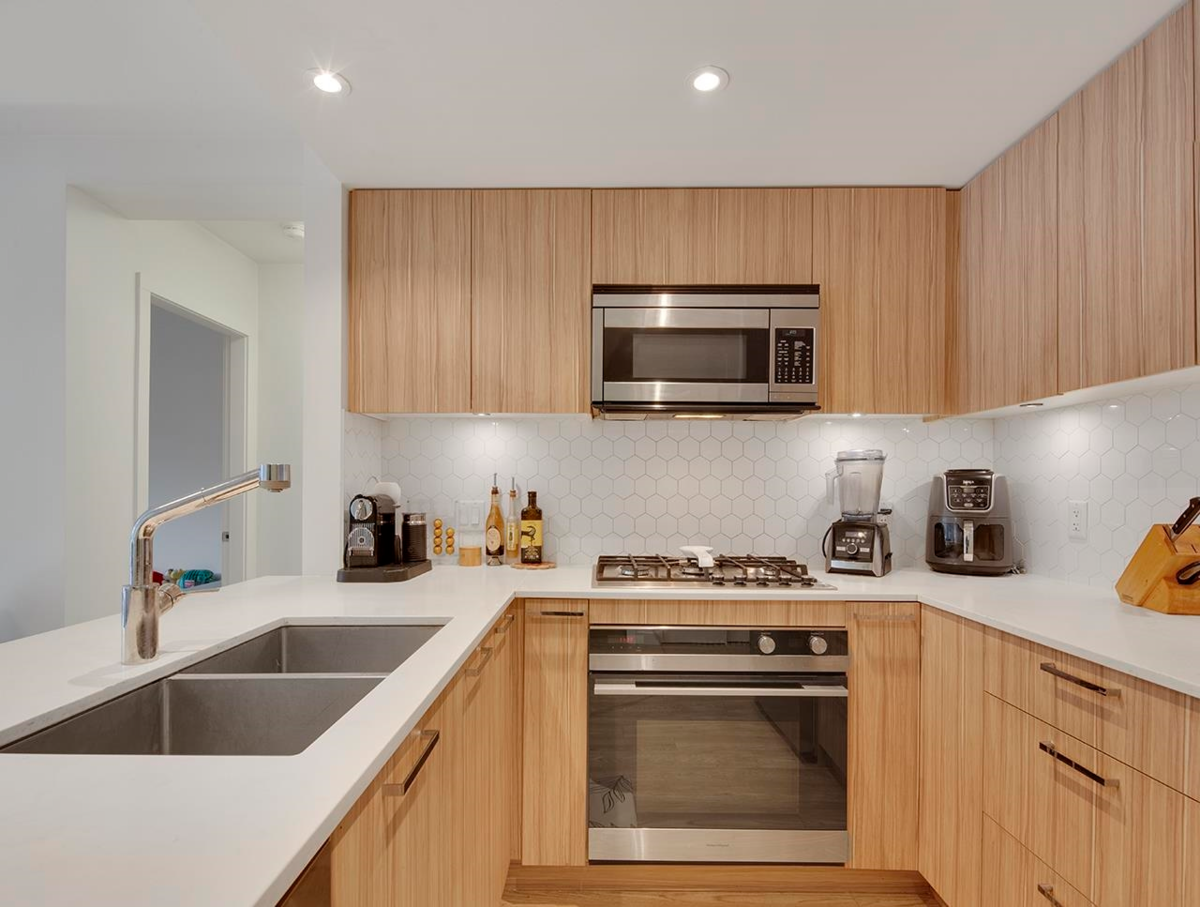 Bedroom 2 Photo of 206 1061 Marine Drive, North Vancouver, BC