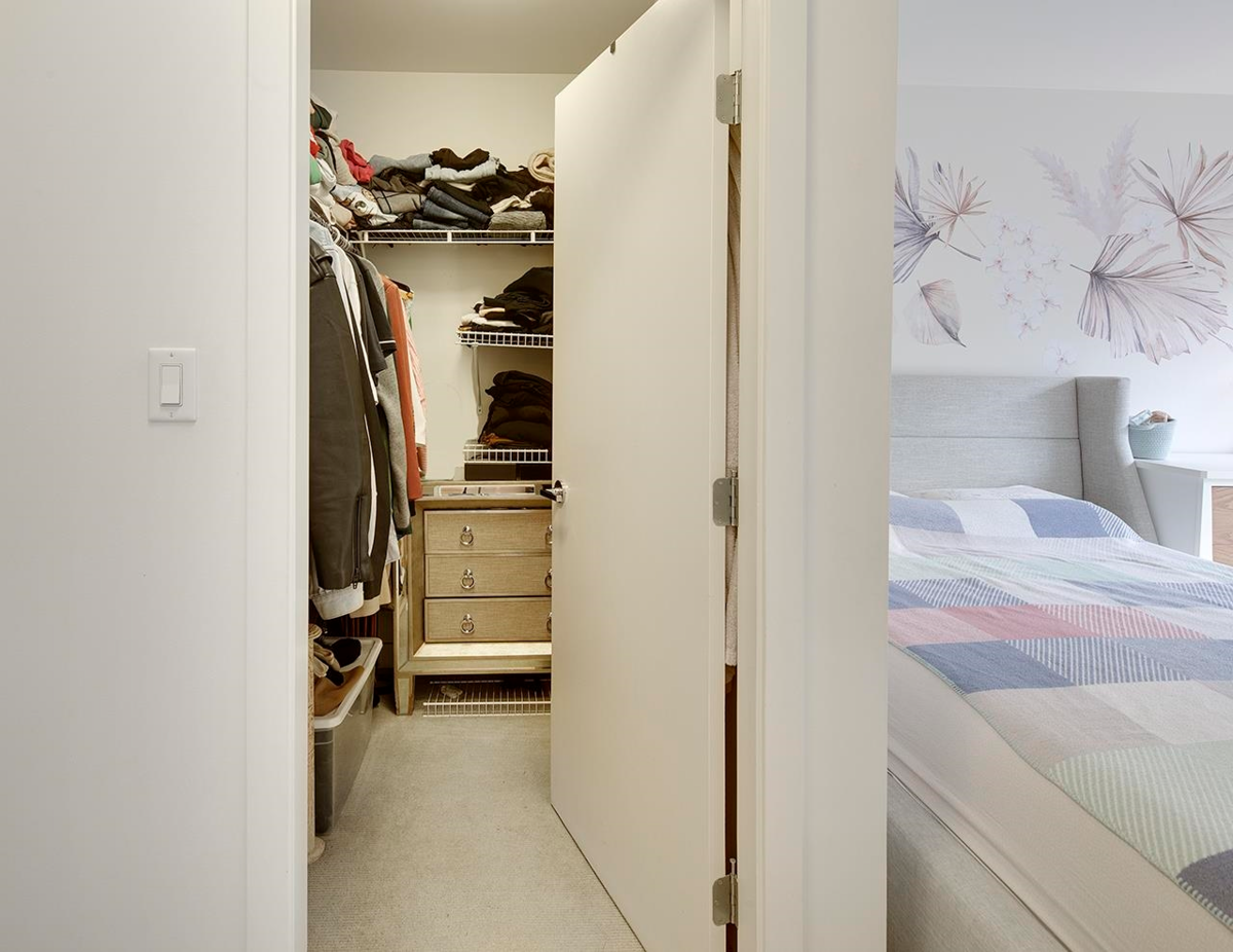 Guest Bathroom Photo of 206 1061 Marine Drive, North Vancouver, BC