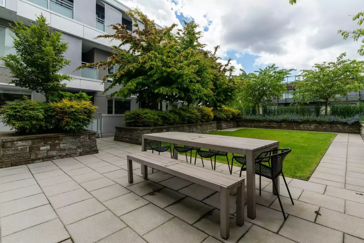 Hallway Photo of 206 1061 Marine Drive, North Vancouver, BC