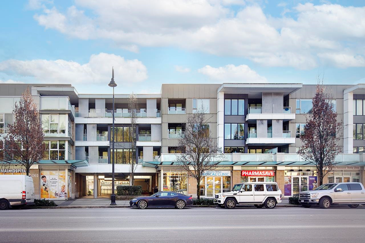 Mudroom Photo of 206 1061 Marine Drive, North Vancouver, BC