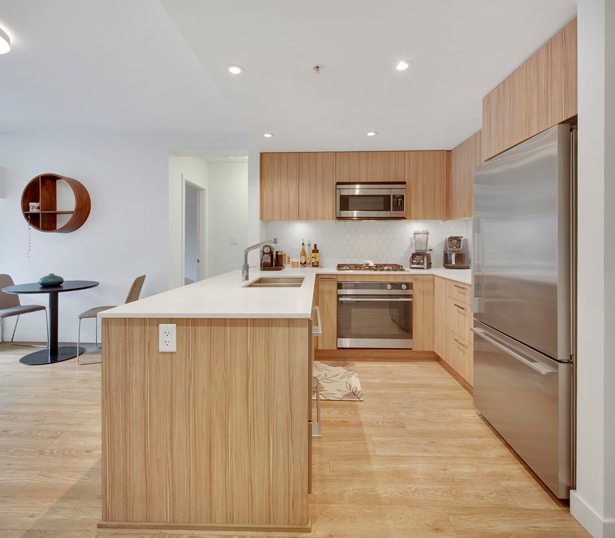 Primary Bathroom Photo of 206 1061 Marine Drive, North Vancouver, BC