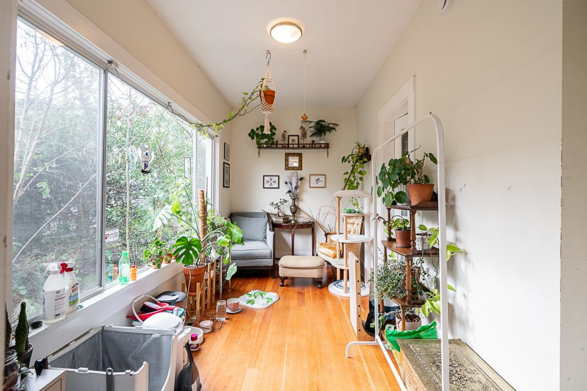 Bedroom 3 Photo of 4534 W 5th Avenue, Vancouver, BC