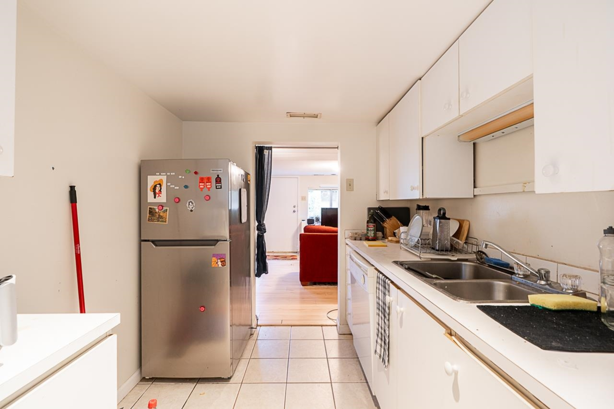 Laundry Room Photo of 4534 W 5th Avenue, Vancouver, BC