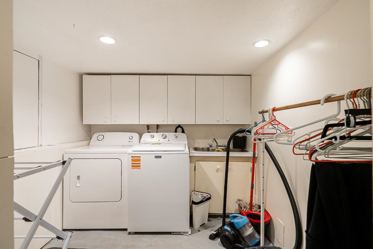 Staircase Photo of 4534 W 5th Avenue, Vancouver, BC