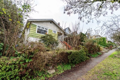 4534 W 5th Avenue, Vancouver, BC