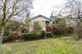 4534 W 5th Avenue, Vancouver, BC