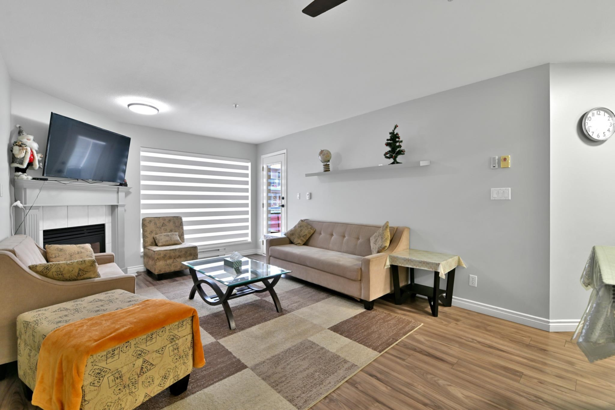 Bedroom 4 Photo of 306 32075 George Ferguson Way, Abbotsford, BC