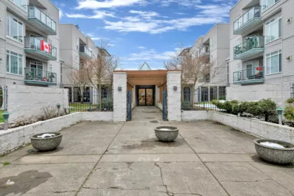 306 32075 George Ferguson Way, Abbotsford, BC