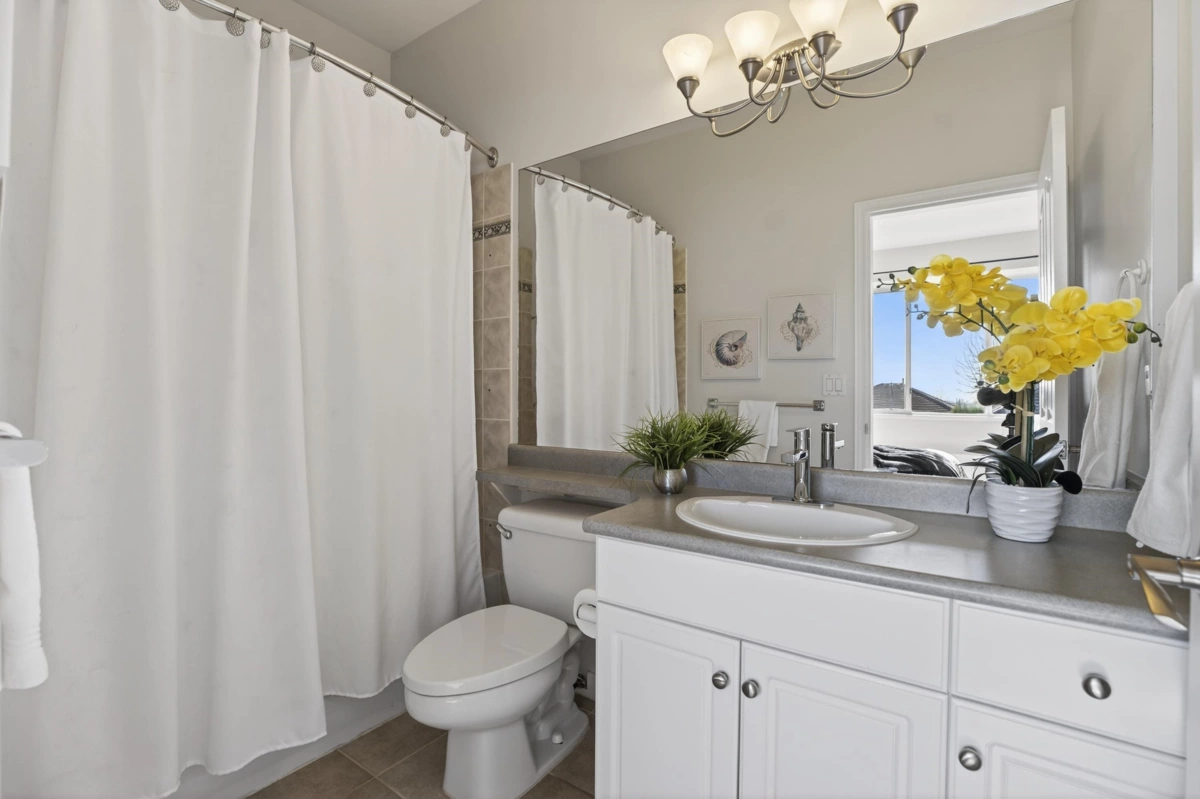 Basement Recreation Room Photo of 98 Linden Court, Port Moody, BC