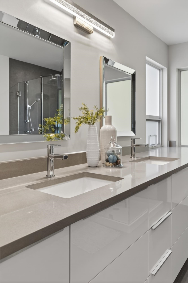 Garage Interior Photo of 98 Linden Court, Port Moody, BC