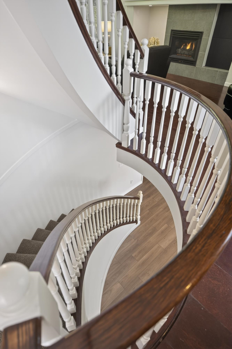 Garden / Landscaping Photo of 98 Linden Court, Port Moody, BC