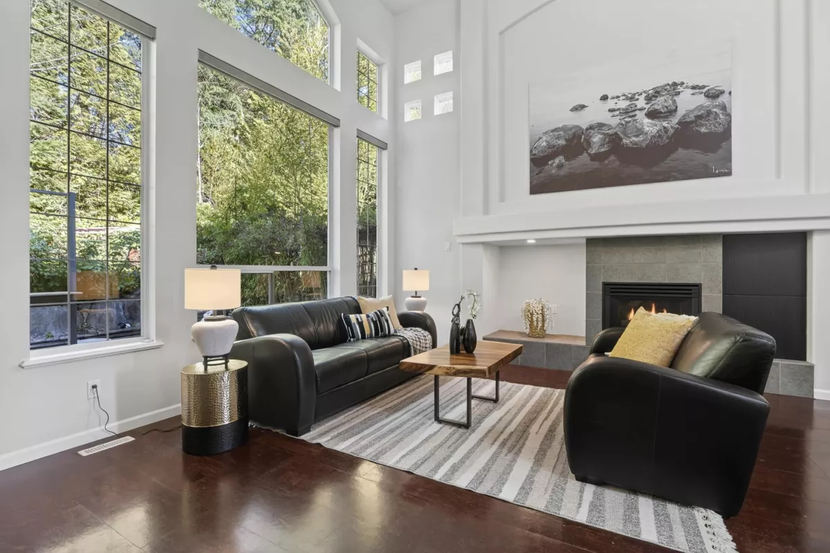 Kitchen Island Photo of 98 Linden Court, Port Moody, BC