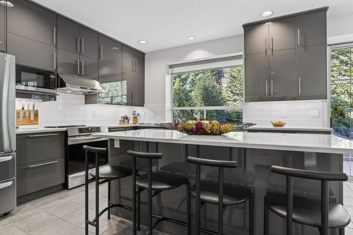 Walk-In Closet Photo of 98 Linden Court, Port Moody, BC