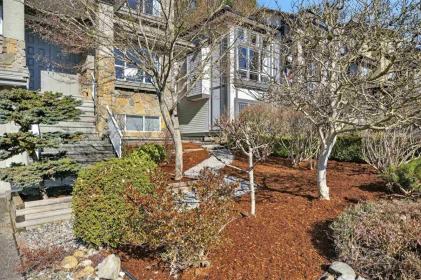 98 Linden Court, Port Moody, BC