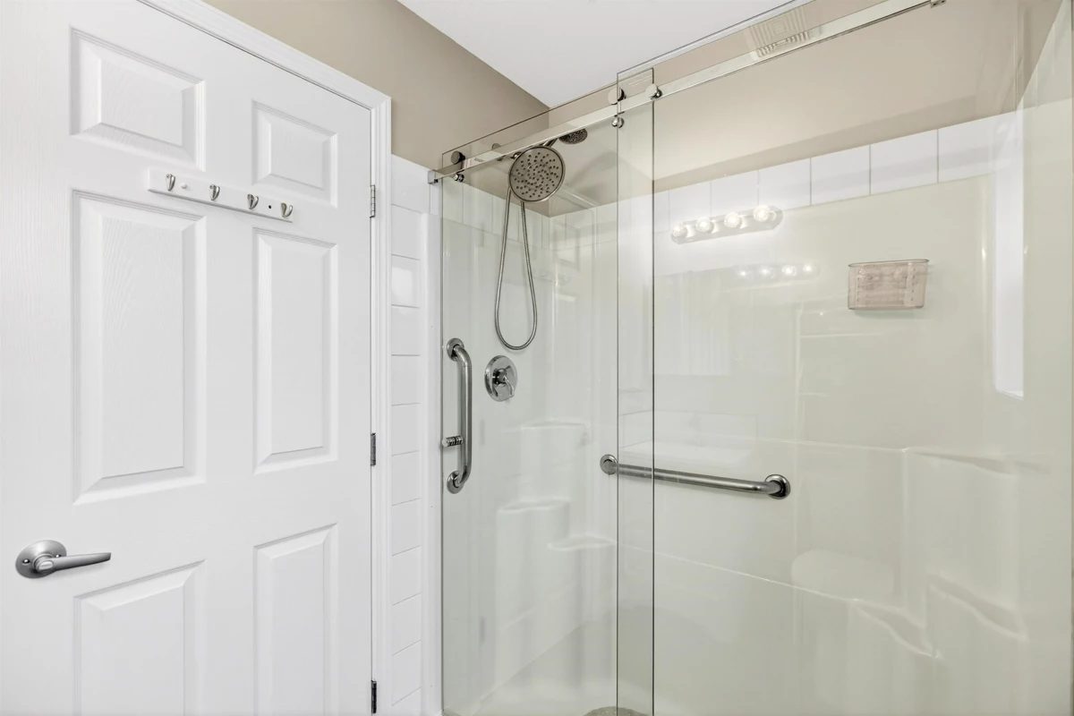 Laundry Room Photo of 19635 Planetree Lane, Pitt Meadows, BC