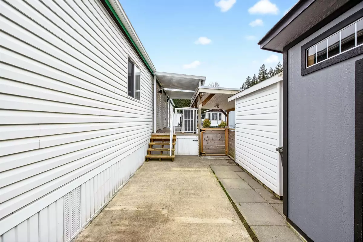 Outdoor Deck Photo of 19635 Planetree Lane, Pitt Meadows, BC