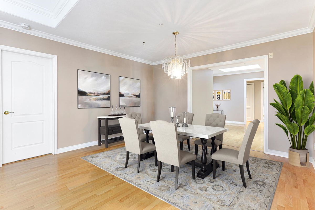 Breakfast Nook Photo of 303 1280 55 Street, Delta, BC