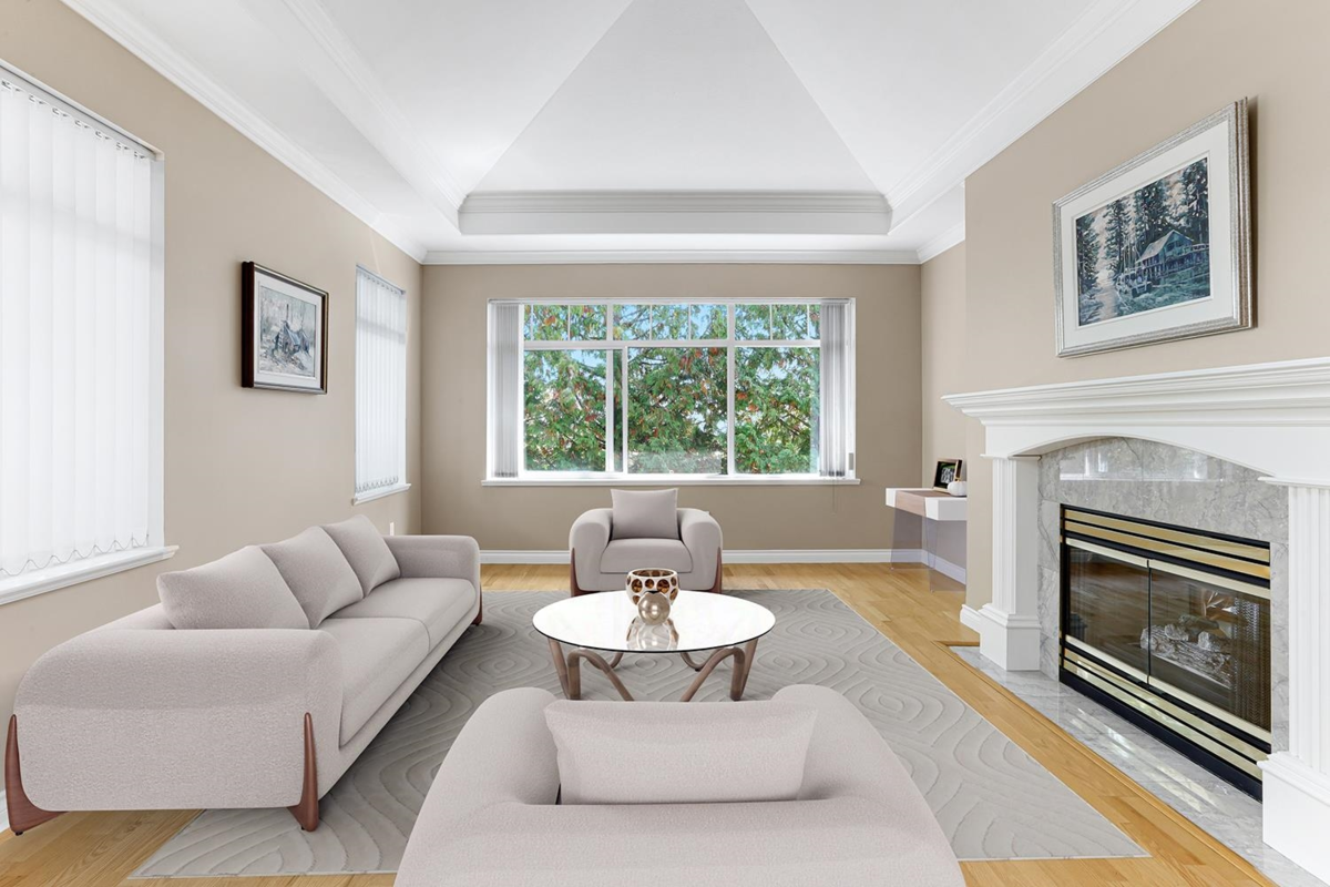 Dining Area Photo of 303 1280 55 Street, Delta, BC