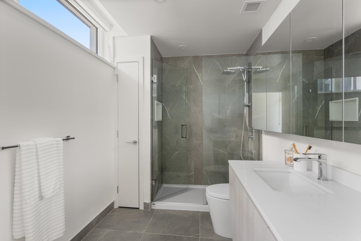 Basement Recreation Room Photo of 3249 Clive Avenue, Vancouver, BC